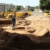 Ein Stück des Fundaments des einstigen Peterstores wird sichtbar. Foto: Ralf Julke