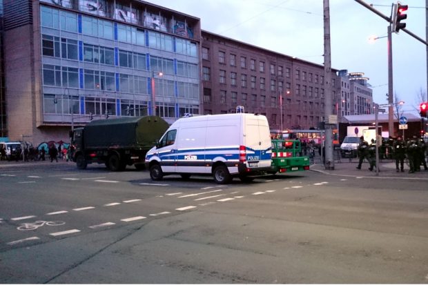 Augustusplatz 17 Uhr. Leserfoto von Daniel. Danke!