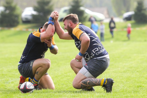 Freude über einen gelungenen Versuch. Foto: Jan Kaefer