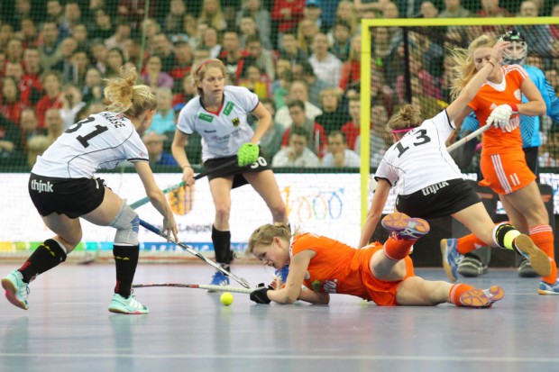 Mit großem Einsatz versuchten die Deutschen, ihre 1:0-Führung zu verteidigen. Foto: Jan Kaefer