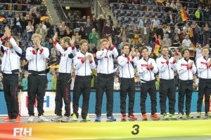 Die deutschen Hockey-Männer mussten nach drei Titeln in Folge diesmal mit dem Bronze-Treppchen Vorlieb nehmen. Foto: Jan Kaefer