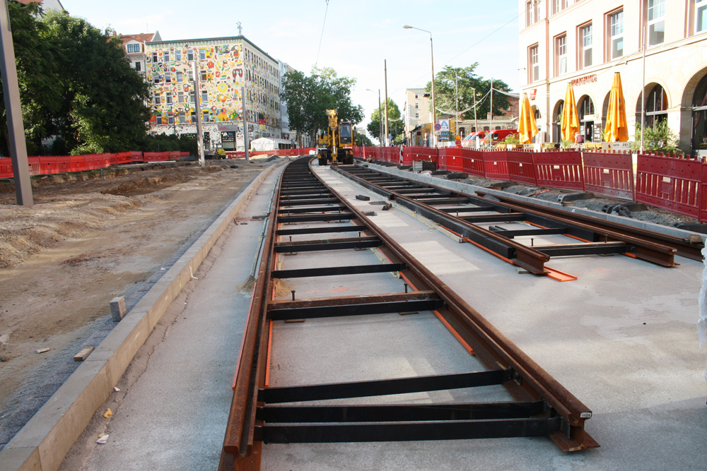 Straßenbauprojekt "KarLi" im Sommer 2014. Foto: Ralf Julke
