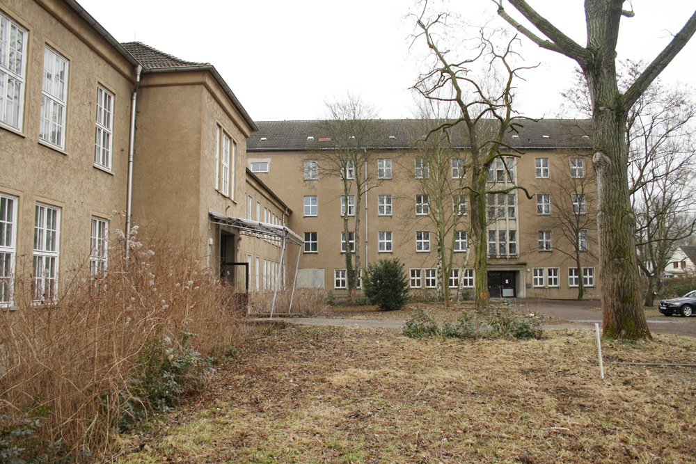 Das Objekt Friederikenstraße 37 wird aktuell für die Nutzung als Interim-Erstaufnahmeeinrichtung vorbereitet. Foto: Ralf Julke