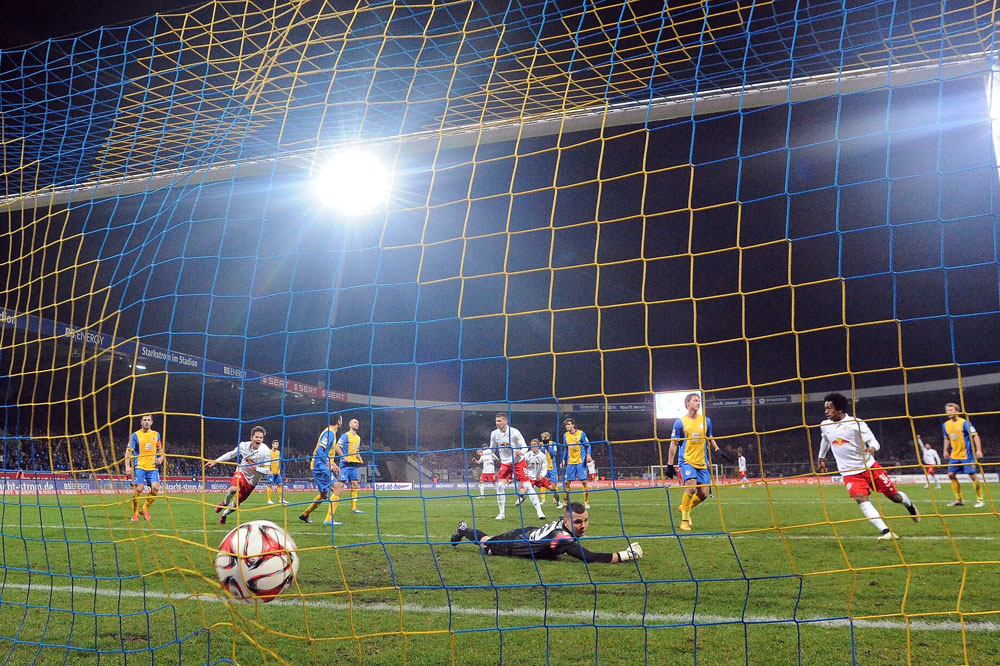 Dominik Kaiser trifft zum Ausgleich. Foto: GEPA Pictures