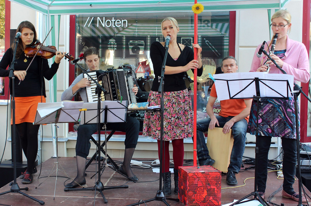 Katrin Strocka mit „Tumbacaria“. Foto: Volly Tanner