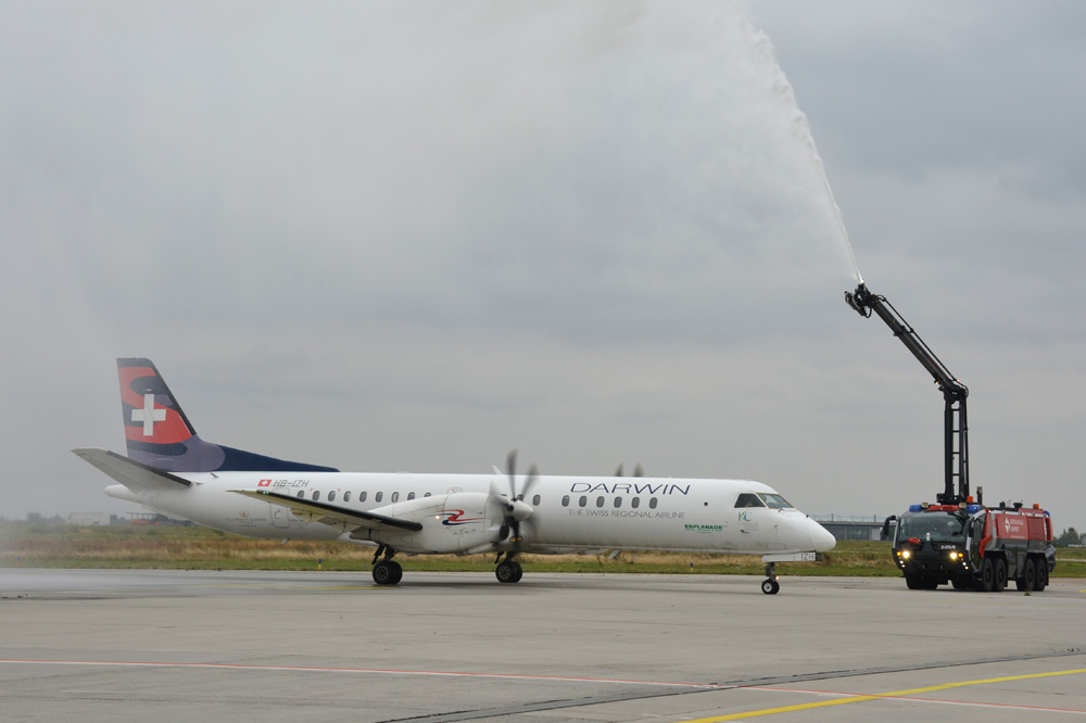 Taufe eines Fliegers der Darwin Airline zum Erstflug 2013. Foto: Flughafen Leipzig / Halle, Uwe Schoßig