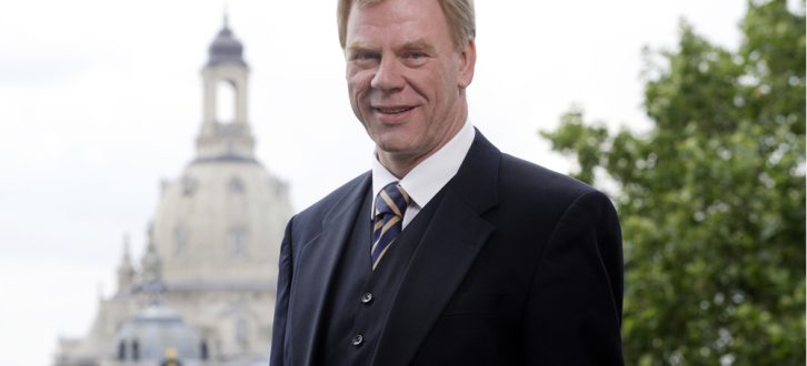 Staatsminister Prof. Dr. Georg Unland (CDU). Foto: SMF/momentphoto, Oliver Killig