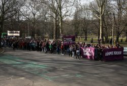 Demonstrationszug am Johannapark. Foto: Alexander Böhm