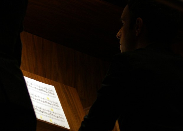 Organist Juan de la Rubia. Foto: Alexander Böhm