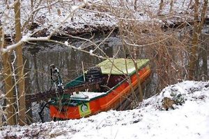 Das Boot zur Wasserpflanzenmahd im Leipziger Floßgraben. Foto: Wolfgang Stoiber