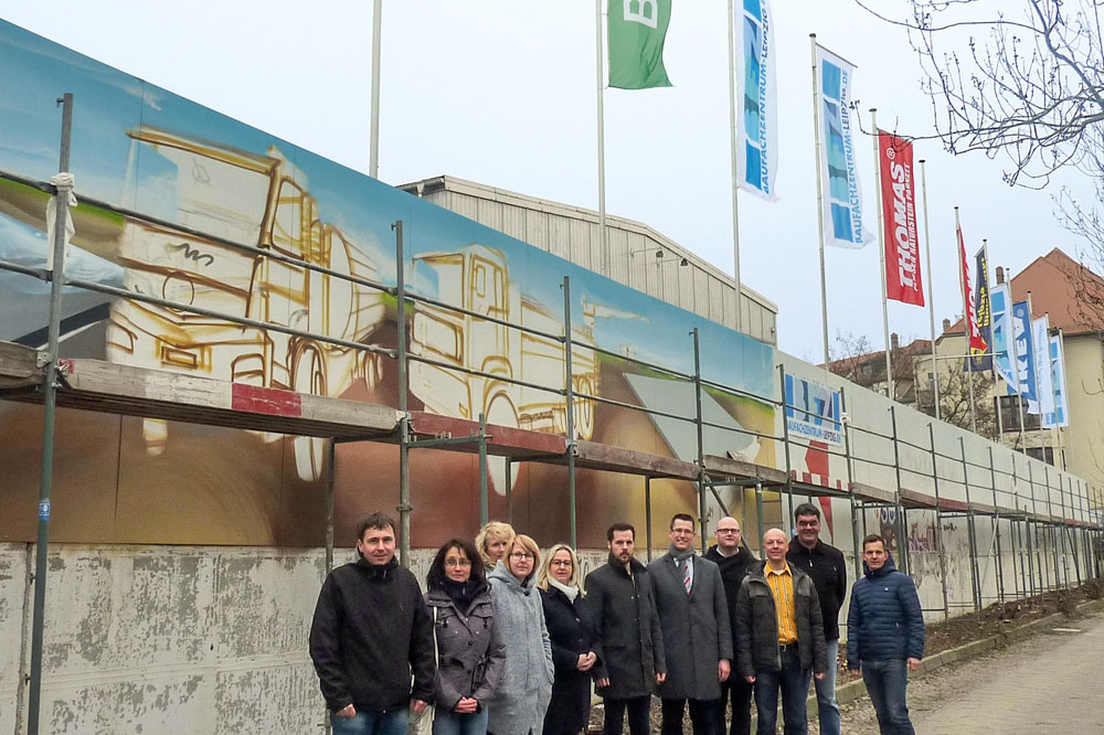 Dauthestraße 6: Offizieller Startschuss mit allen Partnern. Foto: Leipziger Stadtbau AG