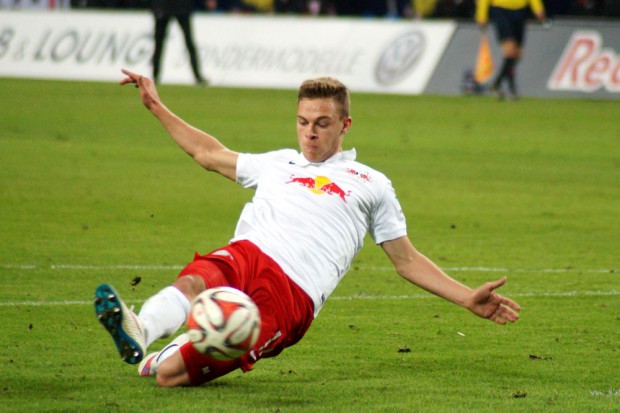 In der 28. Minute trifft Joshua Kimmich zum 2:0. Foto: Henriette Fröhlich