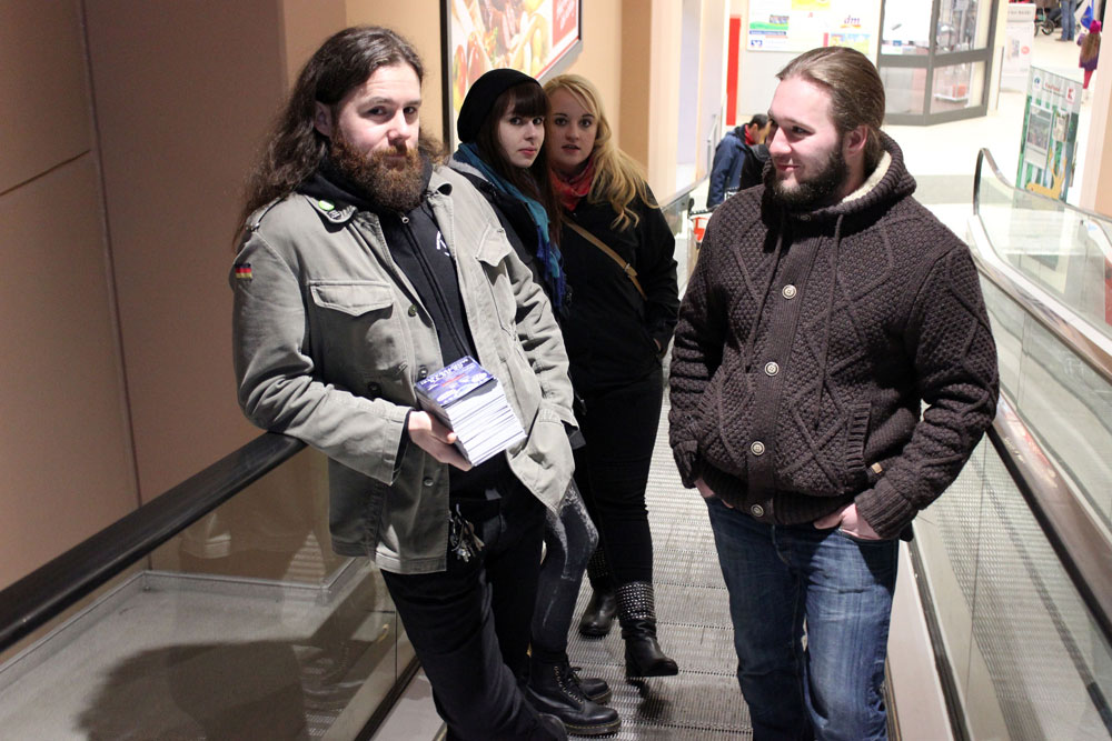 Stahlins (li) kleine Crew. Foto: Volly Tanner.