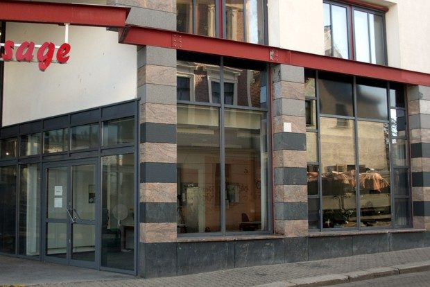 Polizeiposten in der Wiedebach Passage. Foto: Alexander Böhm