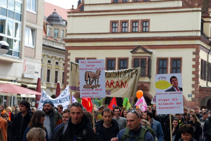 Besonders in der Kritik - Die Schiedsgerichte, welche nicht öffentlich verhandeln müssten