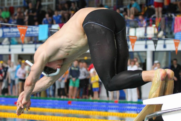 Florian Kritzler (SC DHfK) holte Überraschungs-Bronze über 200 Meter Finswimming. Foto: Jan Kaefer