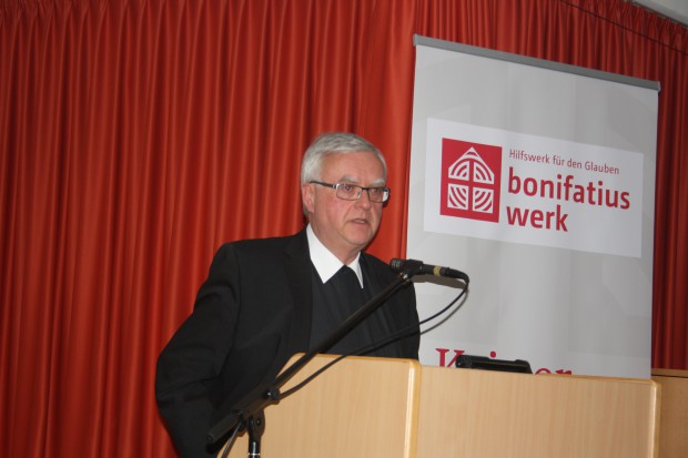 Bischof Heiner Koch. Foto: Ernst-Ulrich Kneitschel