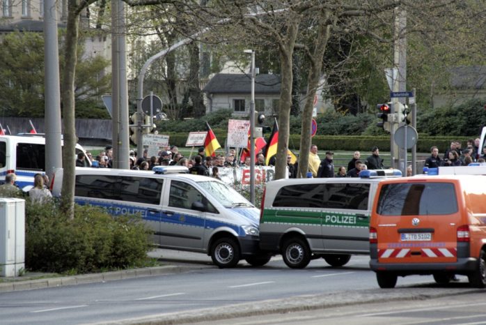 Legida beginnt den Weg über den Leipziger Ring
