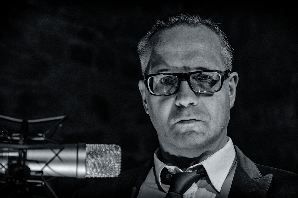 Armin Zarbock liest aus "Vaterland". Foto: Armin Zarbock