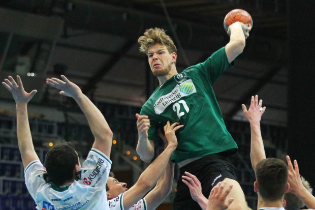 Gregor Remke steigt am höchsten. Foto: Jan Kaefer