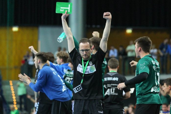 Jubel auf der DHfK-Bank und bei Trainer André Haber. Foto: Jan Kaefer