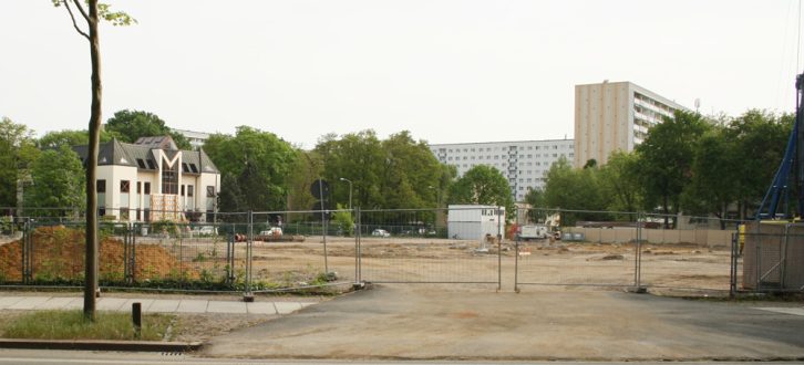 Baustelle für das künftige Gymnasium an der Telemannstraße. Foto: Ralf Julke