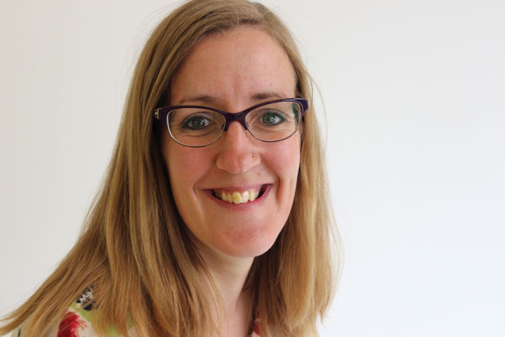 Möchte einen Ort schaffen, wo sich Menschen aus aller Welt auf ein Käffchen treffen können: Maike Steuer. Foto: Volly Tanner