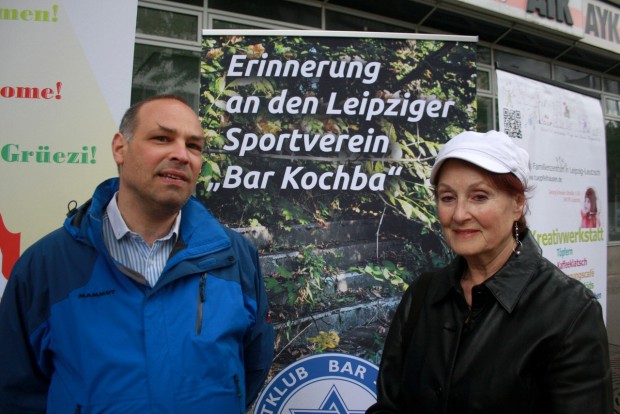 Die Nachfahren der Bartfelds: Amir Bar und Juliette Richter. Foto: Alexander Böhm