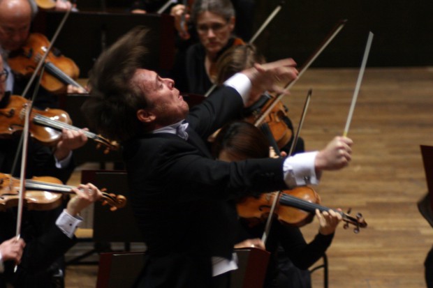 Dirigent Michele Mariotti. Foto: Alexander Böhm