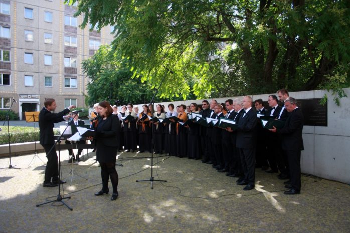 Leipziger Synagogalchor musiziert unter Leitung von Ludwig Böhme. Foto: Alexander Böhm