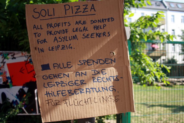 Pizza für Rechtsbelehrung der Refugee Law Clinic Leipzig. Foto: Alexander Böhm
