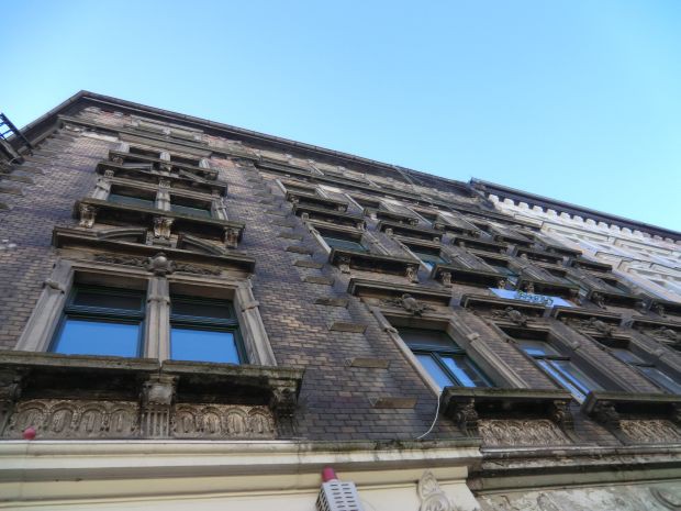 Ein unsanierter Altbau in Leipzig-Plagwitz. Foto: Marko Hofmann