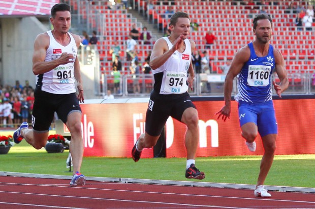 Das 100m-Finale mit Robert Hering (links) und Roy Schmidt (mitte). Foto: Jan Kaefer