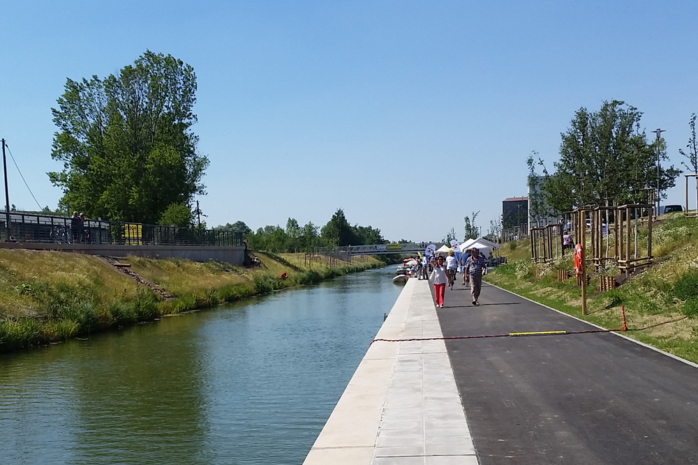 Promenade am neuen Kanalstück zum Lindenauer Hafen. Foto: Marko Hofmann