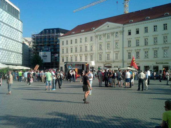 Legida mit einer runden 150 vertreten. Foto: L-IZ.de