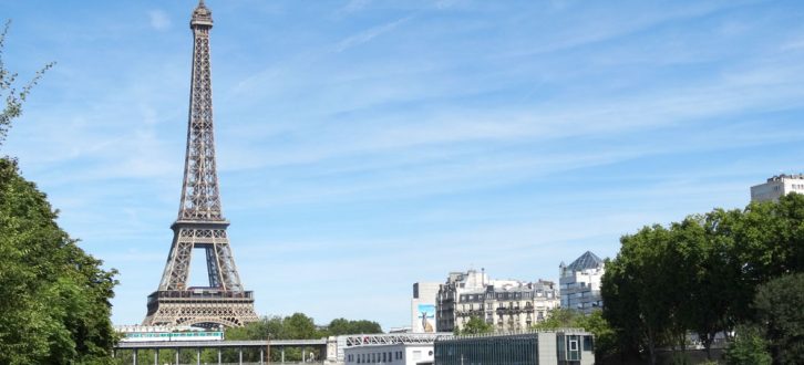 Der Pariser Eiffelturm - weltweit bekanntes Wahrzeichen der Seine-Metropole. Foto: Patrick Kulow