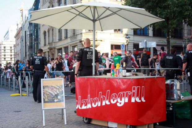 Ein Grill nur für Patrioten. Foto: L-IZ.de