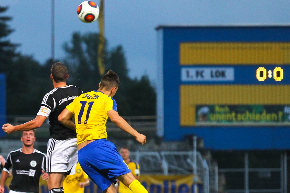 1. FC Lok vs. Sandersdorf: Weit und breit kein Tor. Foto: Jan Kaefer