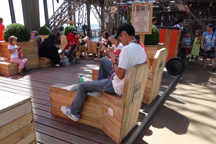 Wer sein Handy aufladen möchte, muss strampeln. Foto: Patrick Kulow