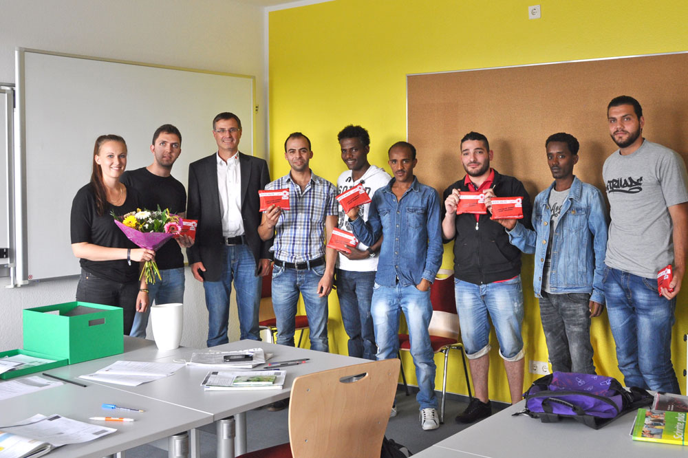 DRK-Bildungswerk dankt DAMF. Foto: DRK