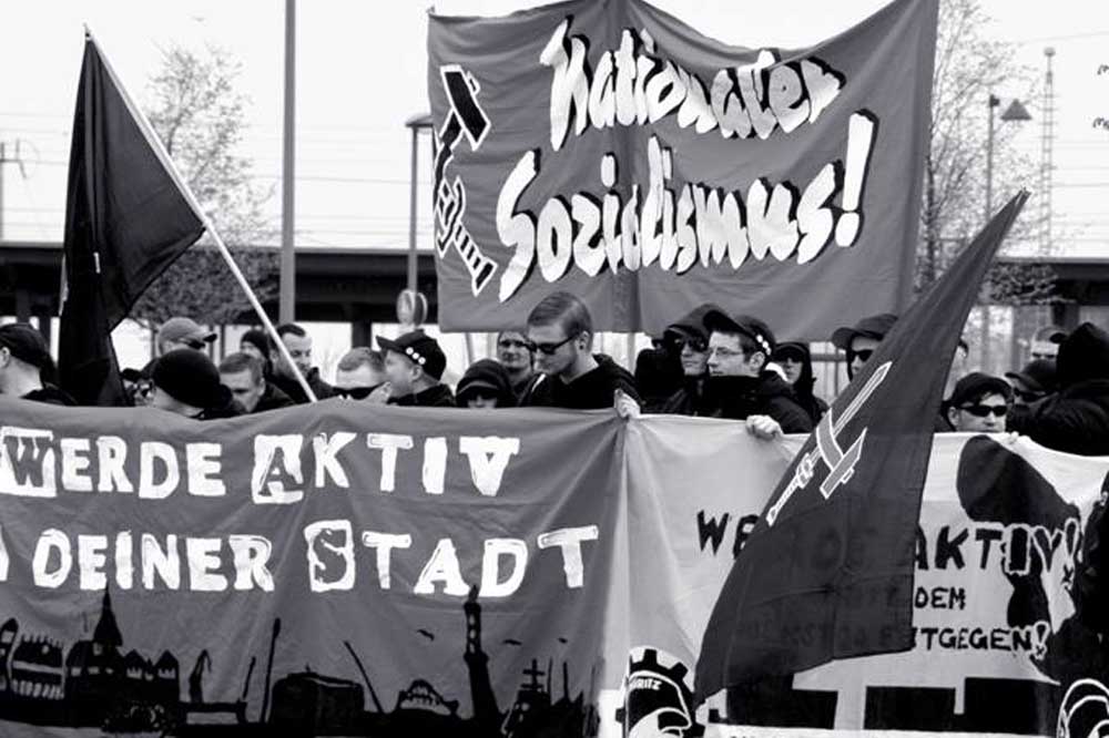 Neonazis am 5. April 2014 in Wittenberg. Foto: Sören Kohlhuber