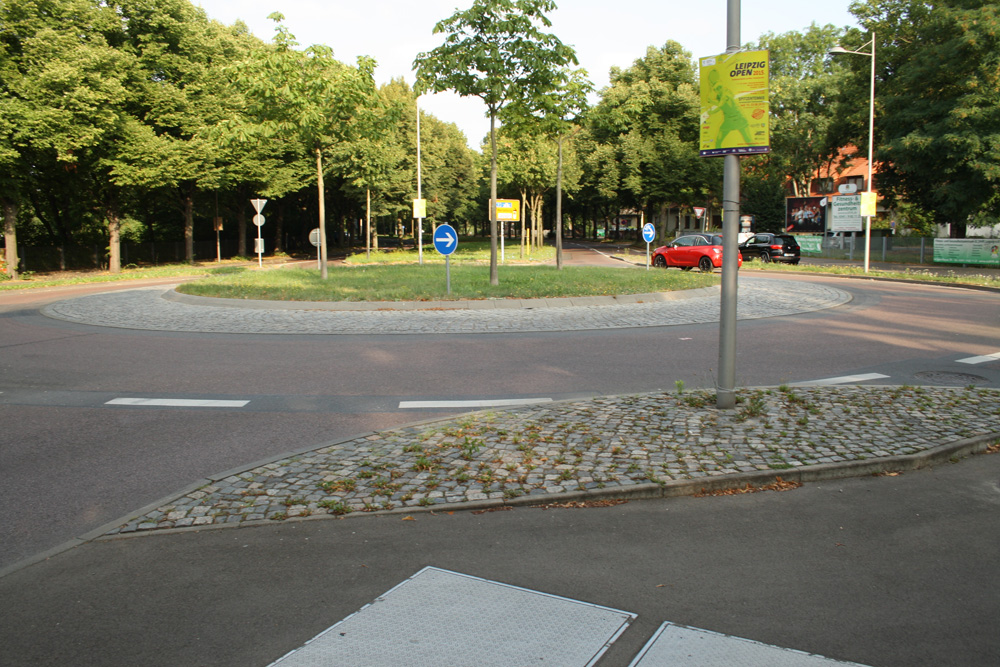 Der Kreisverkehr Am Sportforum. Foto: Ralf Julke