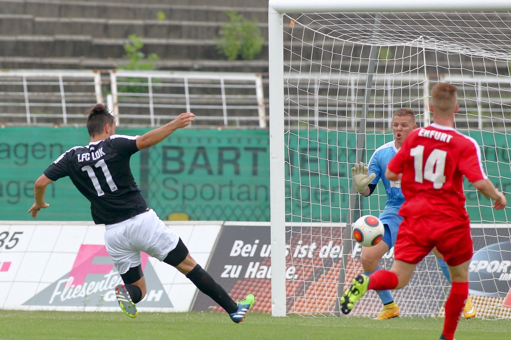 Faton Ademi als Torschütze gegen Erfurt. Foto: Bernd Scharfe
