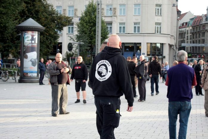 18:30 Es gibt keine Nazis bei Legida ... Foto: L-IZ.de