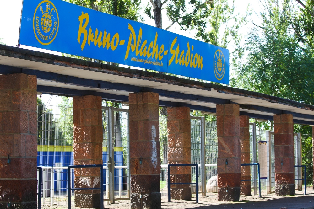 Zu Hause im Glück: Der 1. FC Lok Leipzig hält das Erbbaurecht für sein Stadion wieder in den eigenen Händen. Foto: Jan Kaefer