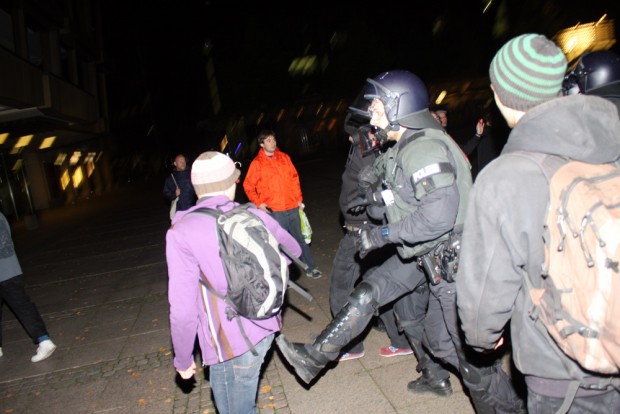 Die Polizei trat heute aggressiv (auf). Foto: Alexander Böhm