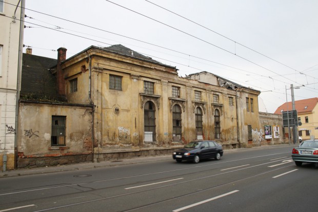 Für die ehemalige Gaststätte "Zum Reiter" in Dölitz ist der Abrissantrag gestellt. Foto: Ralf Julke