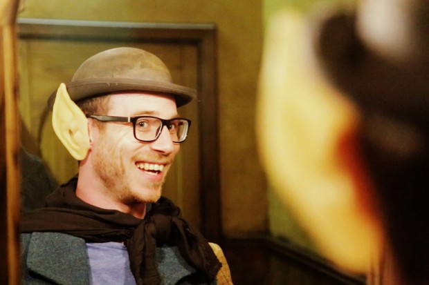 Hobbiton-Spaß mit Elfenohren. Foto: Centauri Film