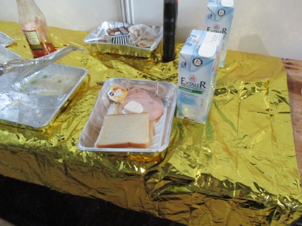 Knappe Essensration. Quelle: "Initiativkreis: Menschen.Würdig."