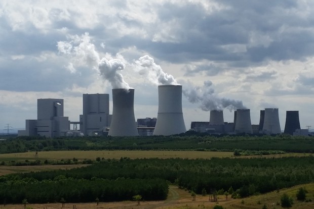 Das Kraftwerk Boxberg im Lausitzer Braunkohlerevier war in den 80er-Jahren das größte Kohlekraftwerk der DDR. Foto: Marko Hofmann